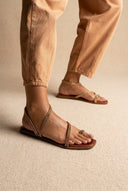 IRIS - Toe Ring Sandals Chain Detail - Tan Matte