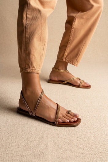 IRIS - Toe Ring Sandals Chain Detail - Tan Matte