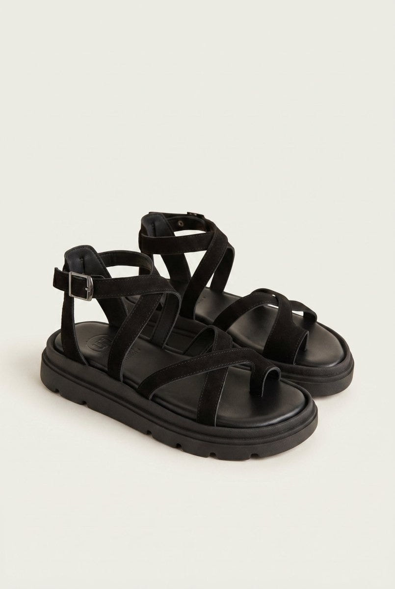 TFP - Toe Ring Sandals Crossover - Black Suede