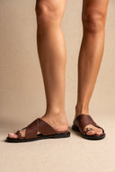 TFP - Toe Ring Sandals Crossover Strap - Brown Matte
