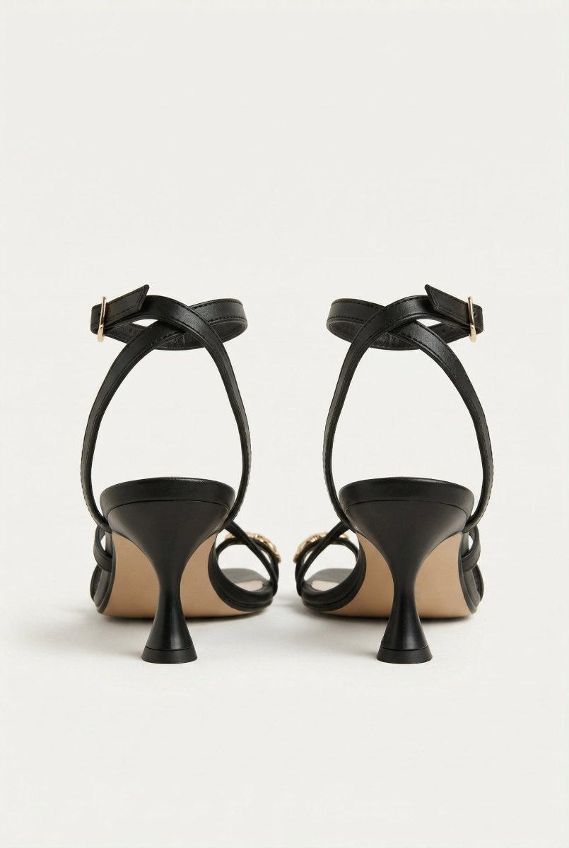 TFP - Toe Ring Sandals Kitten Heel - Black Matte