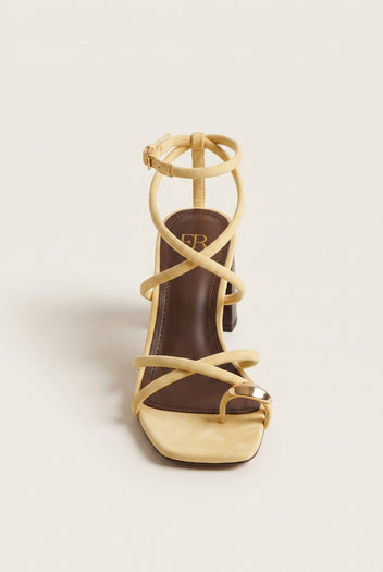 ERYNN - Toe Ring Sandals Low Block Heel - Yellow Suede