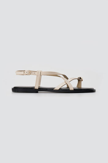 ERYNN - Toe Ring Sandals Metal Detail - Beige Matte