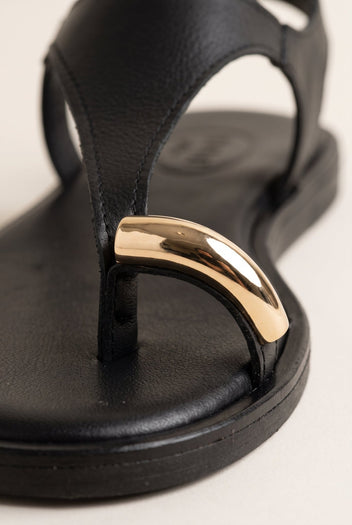 TFP - Toe Ring Sandals Metal Detail - Black Matte