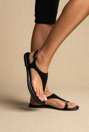 ERYNN - Toe Ring Sandals Metal Detail - Black Suede