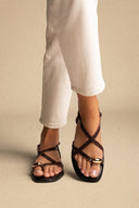 ERYNN - Toe Ring Sandals Metal Detail - Dark Brown Matte