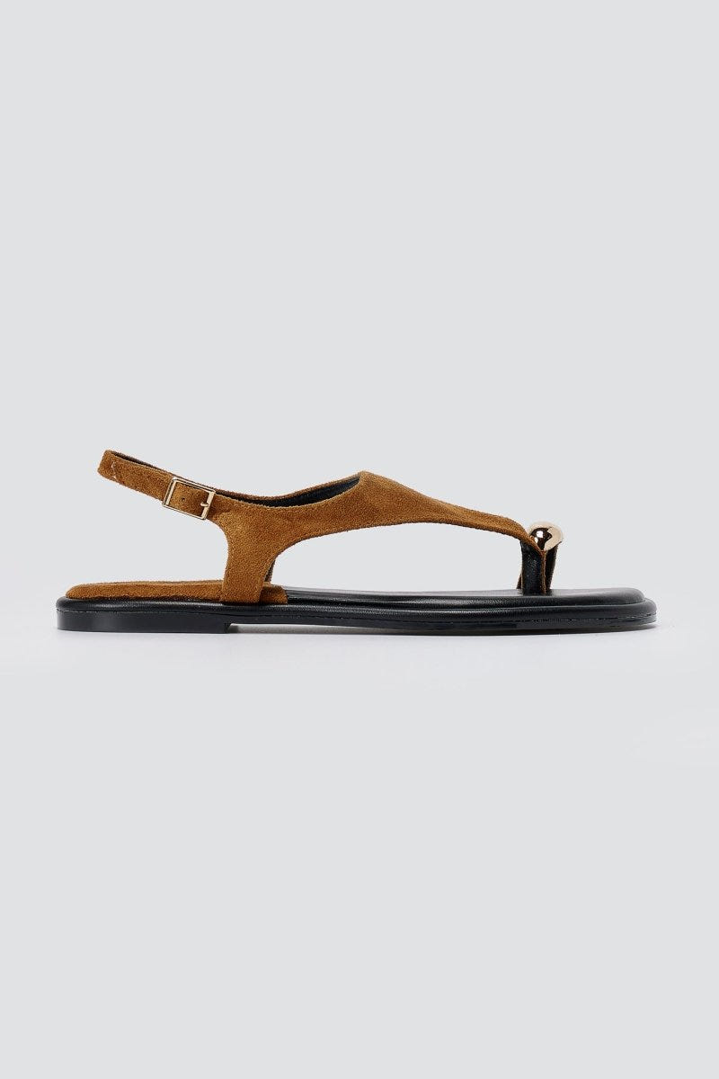 ERYNN - Toe Ring Sandals Metal Detail - Tan Suede