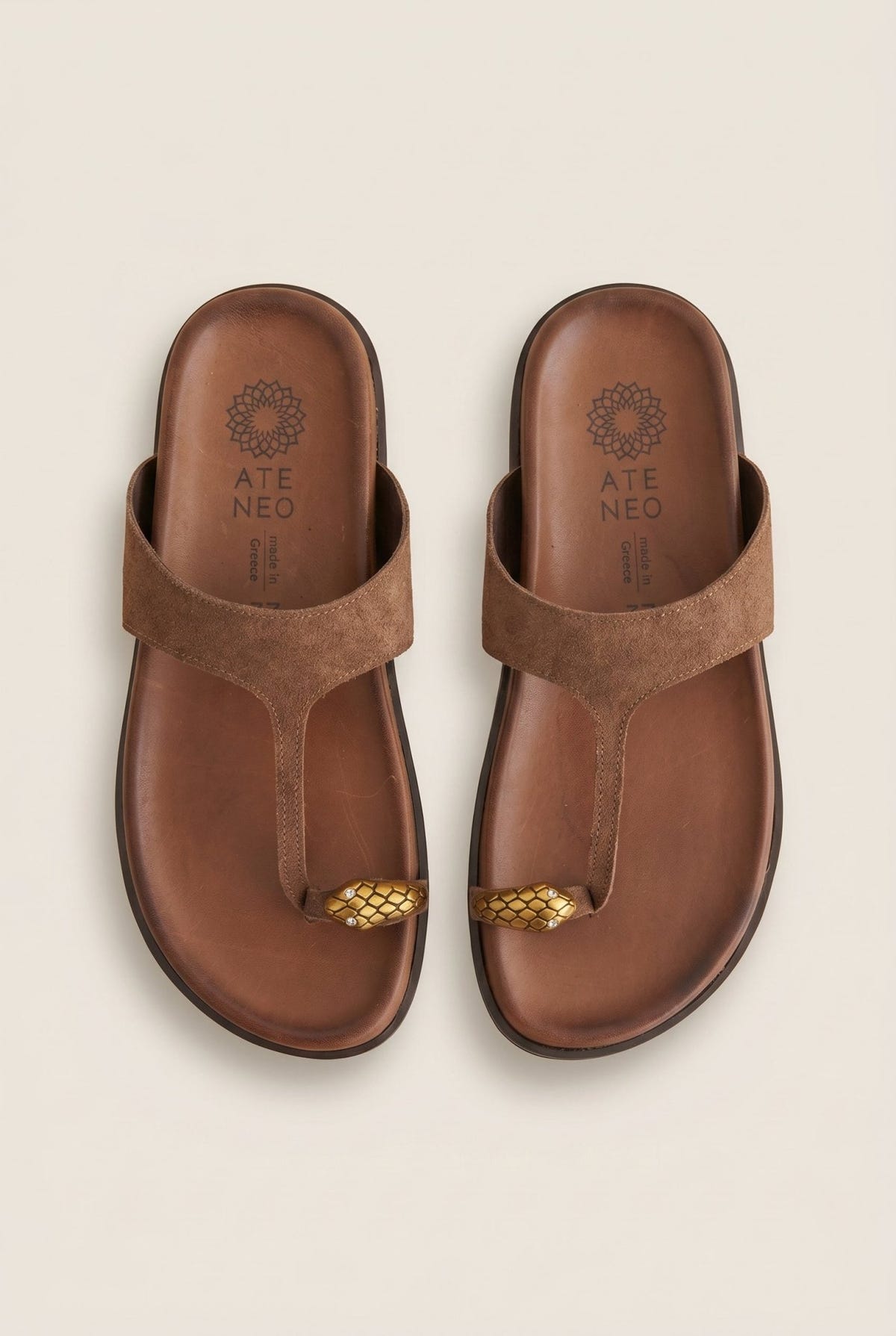 ATENEO - Toe Ring Sandals T-Strap Snake Detail - Brown Suede