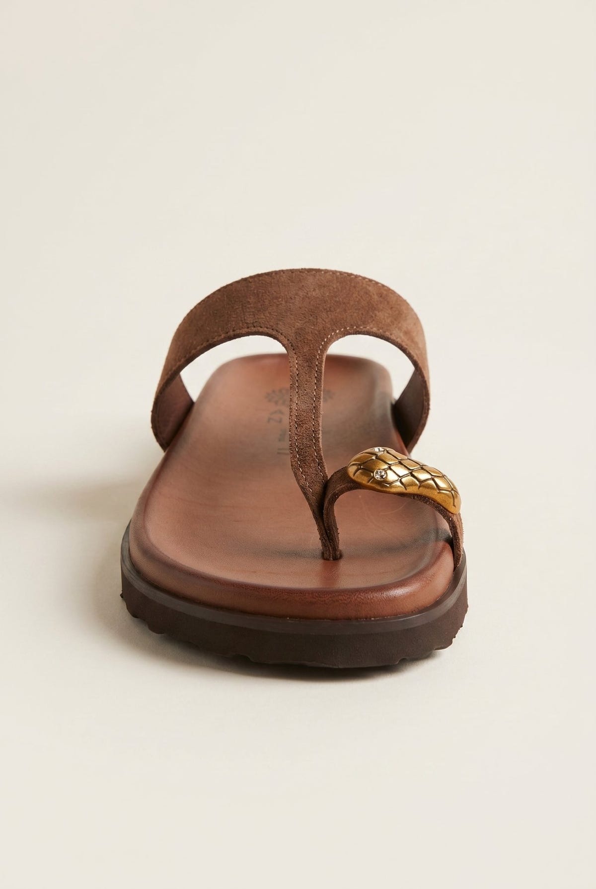 ATENEO - Toe Ring Sandals T-Strap Snake Detail - Brown Suede