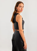 Τοπ δερματίνη με cut out Only 15307168 - Μαύρο - thefashionproject.gr - ONLY