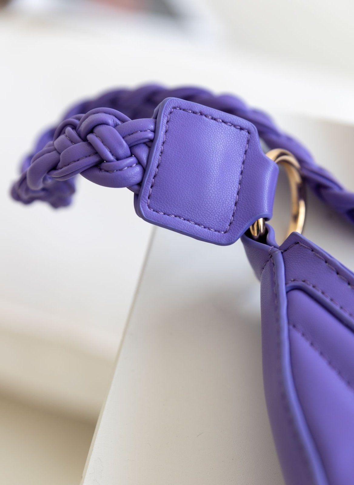 Τσάντα ώμου καπιτονέ με ματ αγκράφα - Μωβ - thefashionproject.gr - The Fashion Project