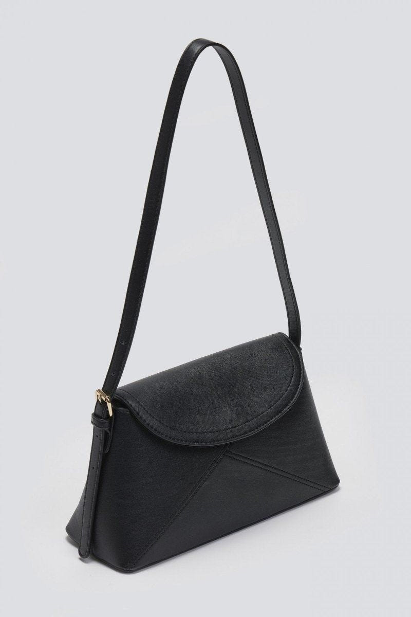Τσάντα ώμου με καπάκι ONLY 10329332 - Μαύρο - thefashionproject.gr - ONLY