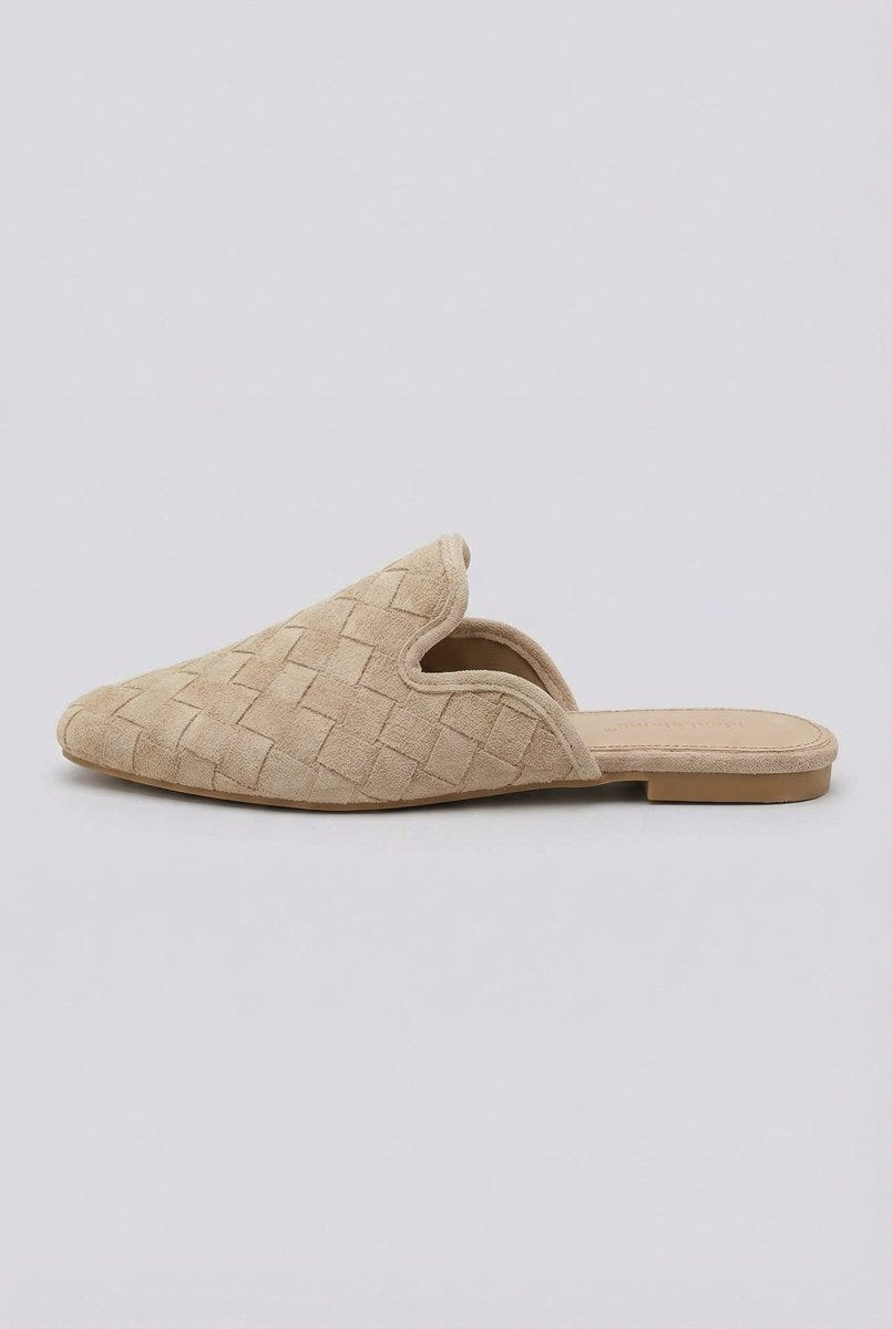 Ideal shoes - Woven Pointed Flat Mules - Taupe Suede