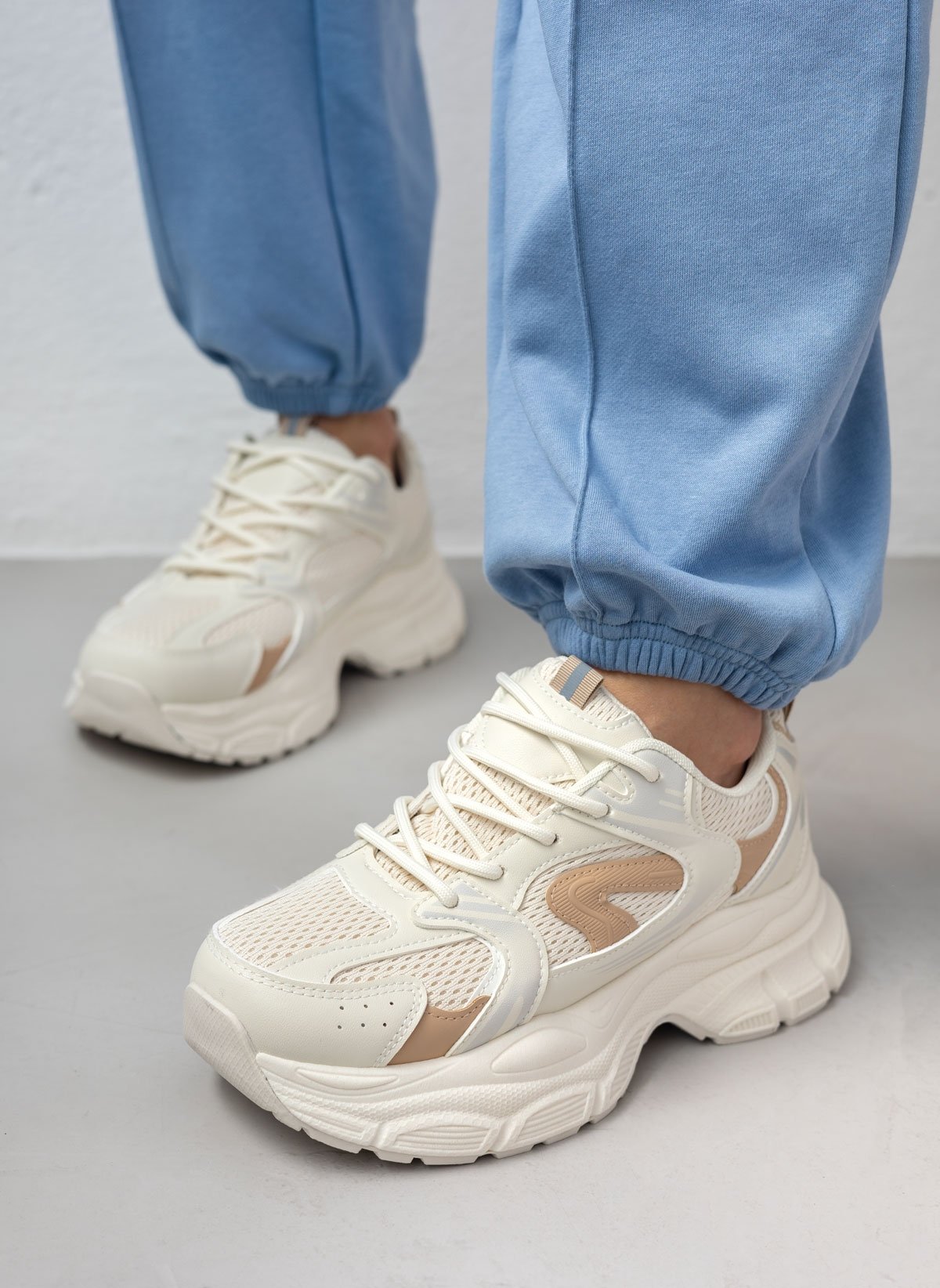 Παπούτσια > Sneakers > Chunky Chunky sneakers με σχέδιο - Μπεζ The Fashion Project