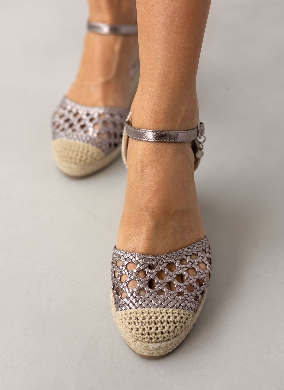 Xti Footwear Εσπαντρίγιες platforms με πλεκτό σχέδιο Xti 142893 - Ατσαλί