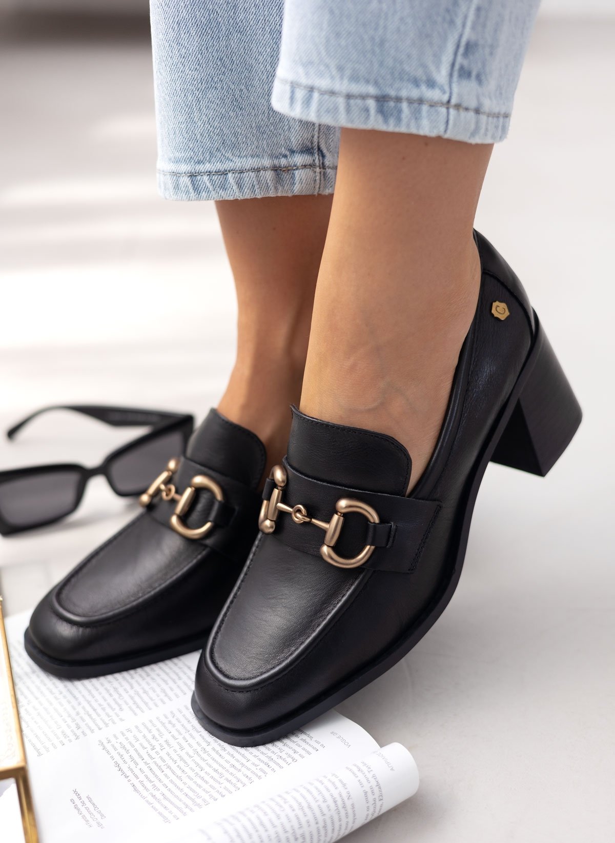 CARMELA Loafers δερμάτινα με τακούνι Carmela 161127 - Μαύρο