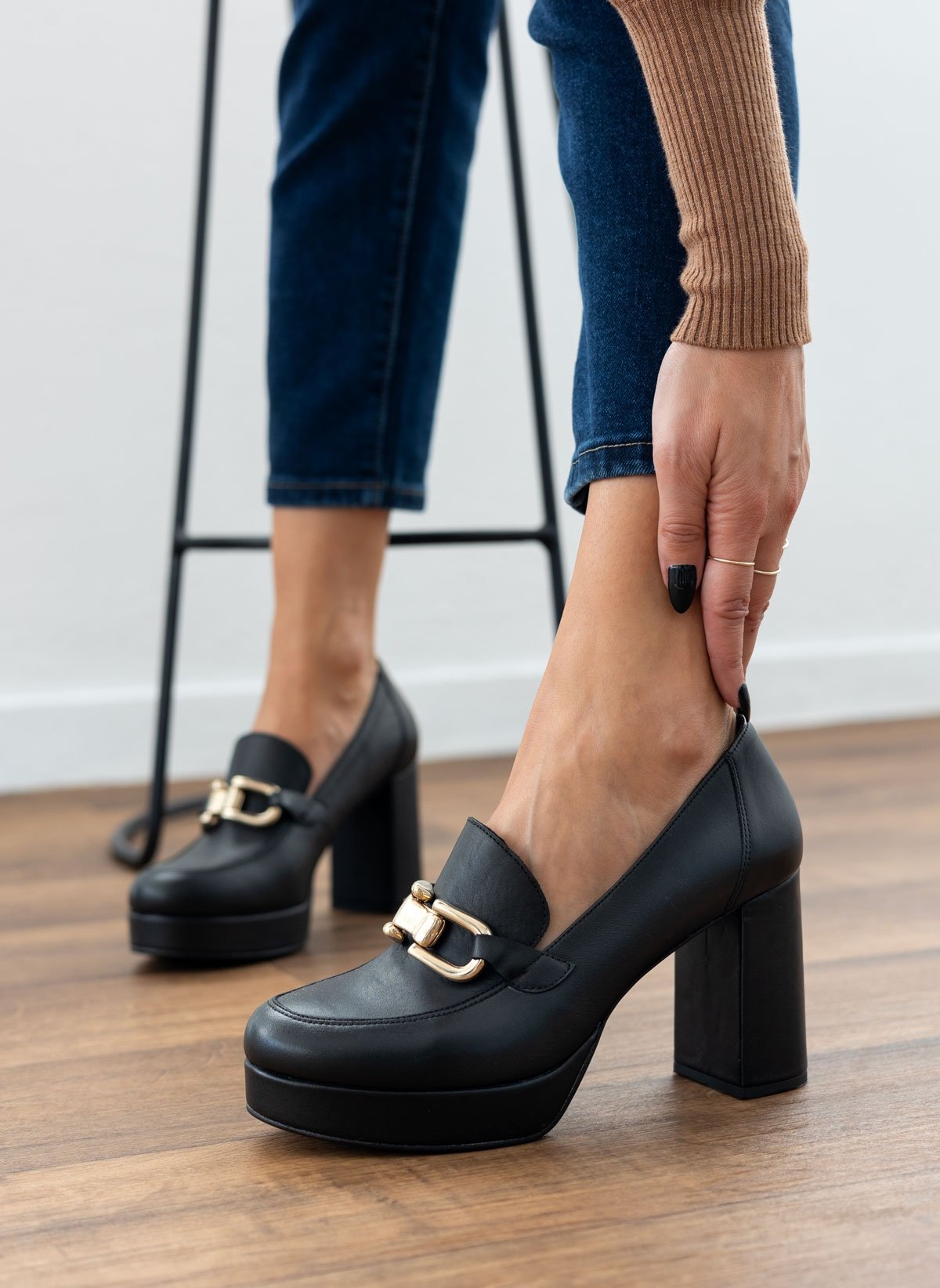RAGAZZA Loafers δερμάτινα με τακούνι και φιάπα Ragazza 0518 - Μαύρο