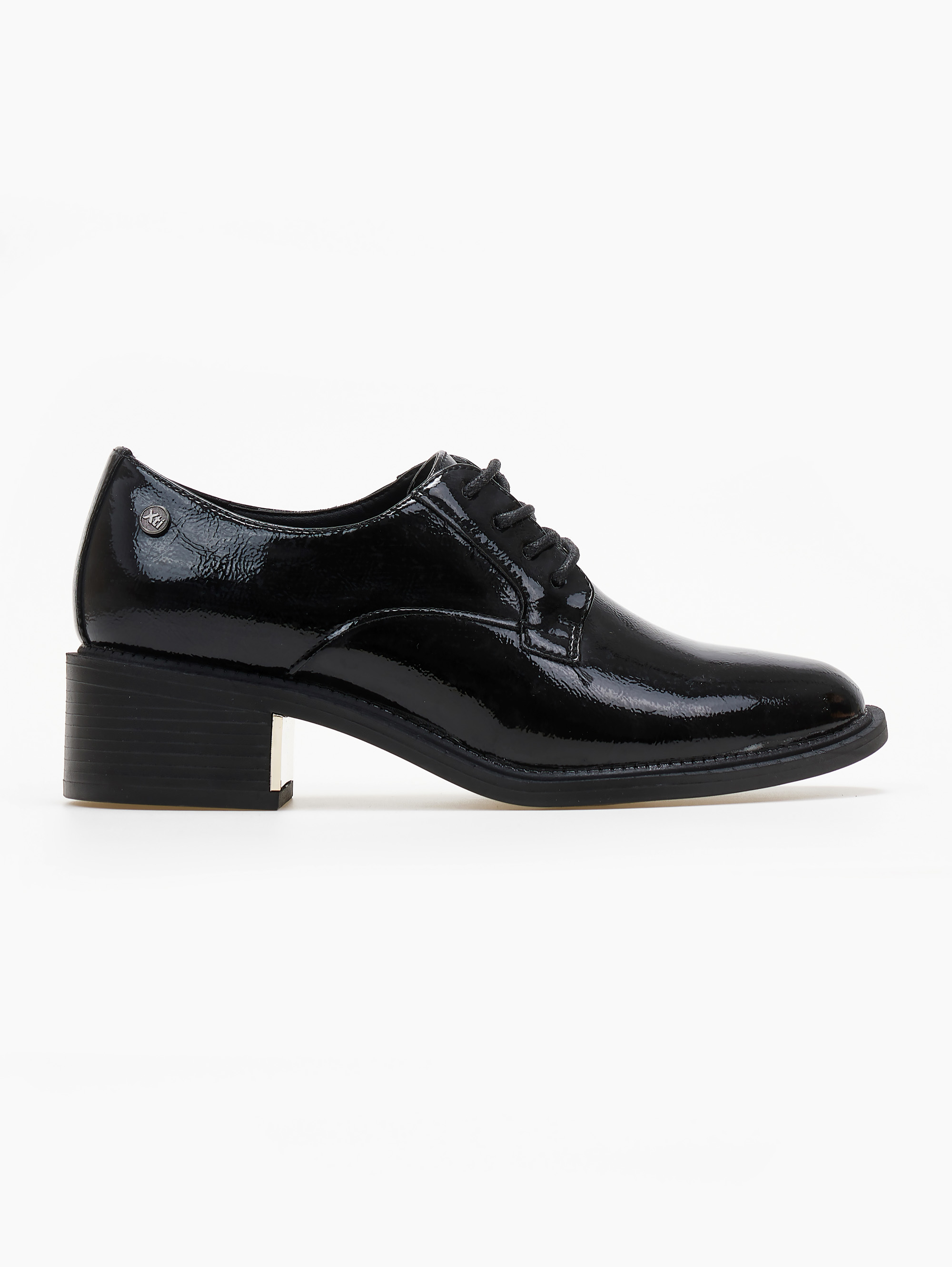 Oxfords λουστρίνι με μέταλλο Xti 142200 – Μαύρο