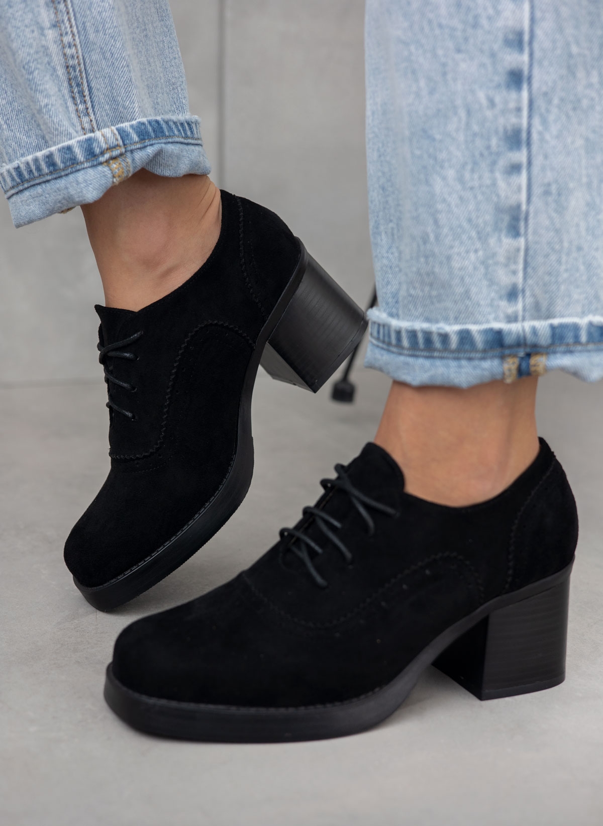 Oxfords suede με τακούνι – Μαύρο