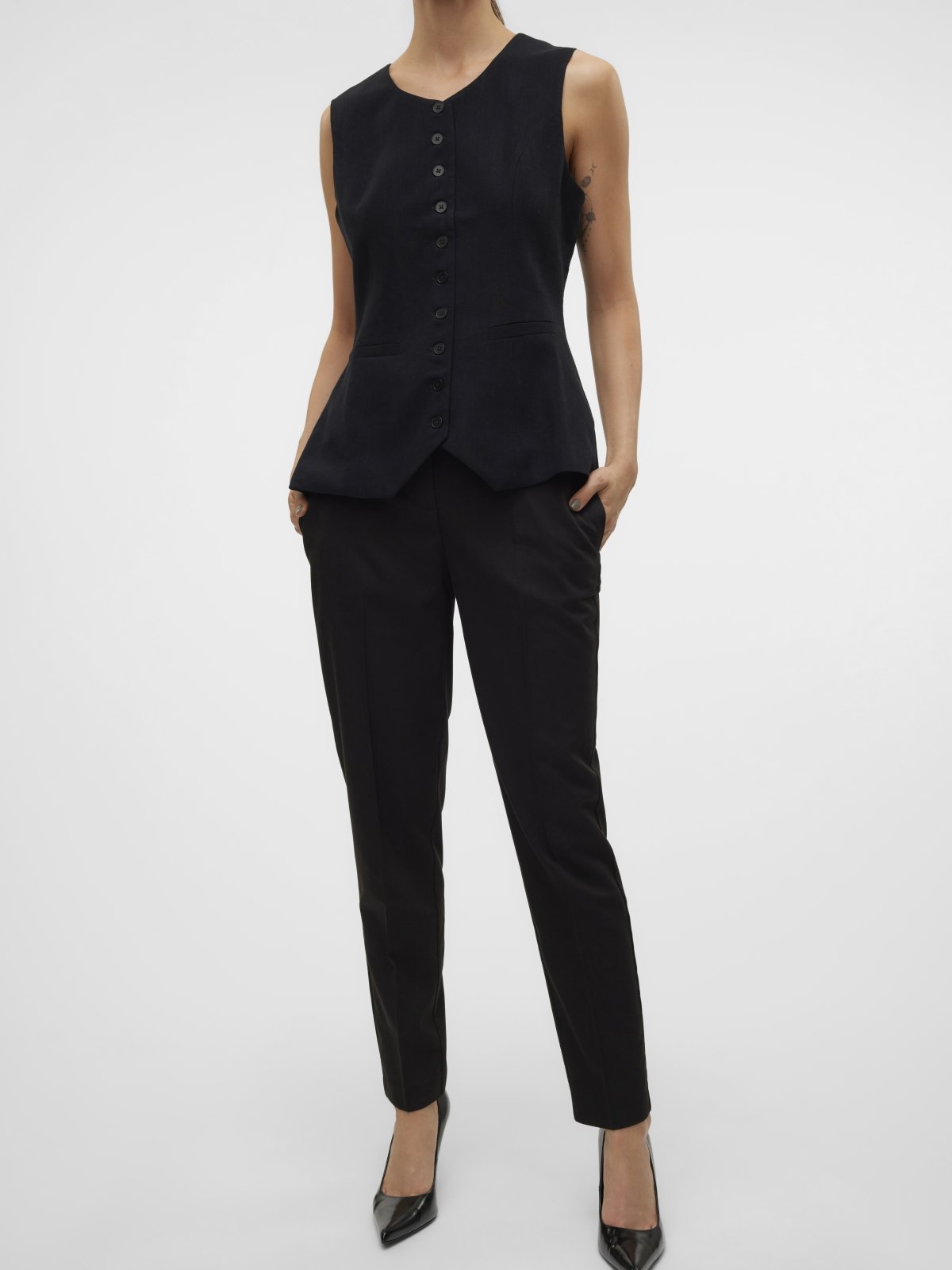 VERO MODA Παντελόνι cigarette Vero Moda 10320940 - Μαύρο
