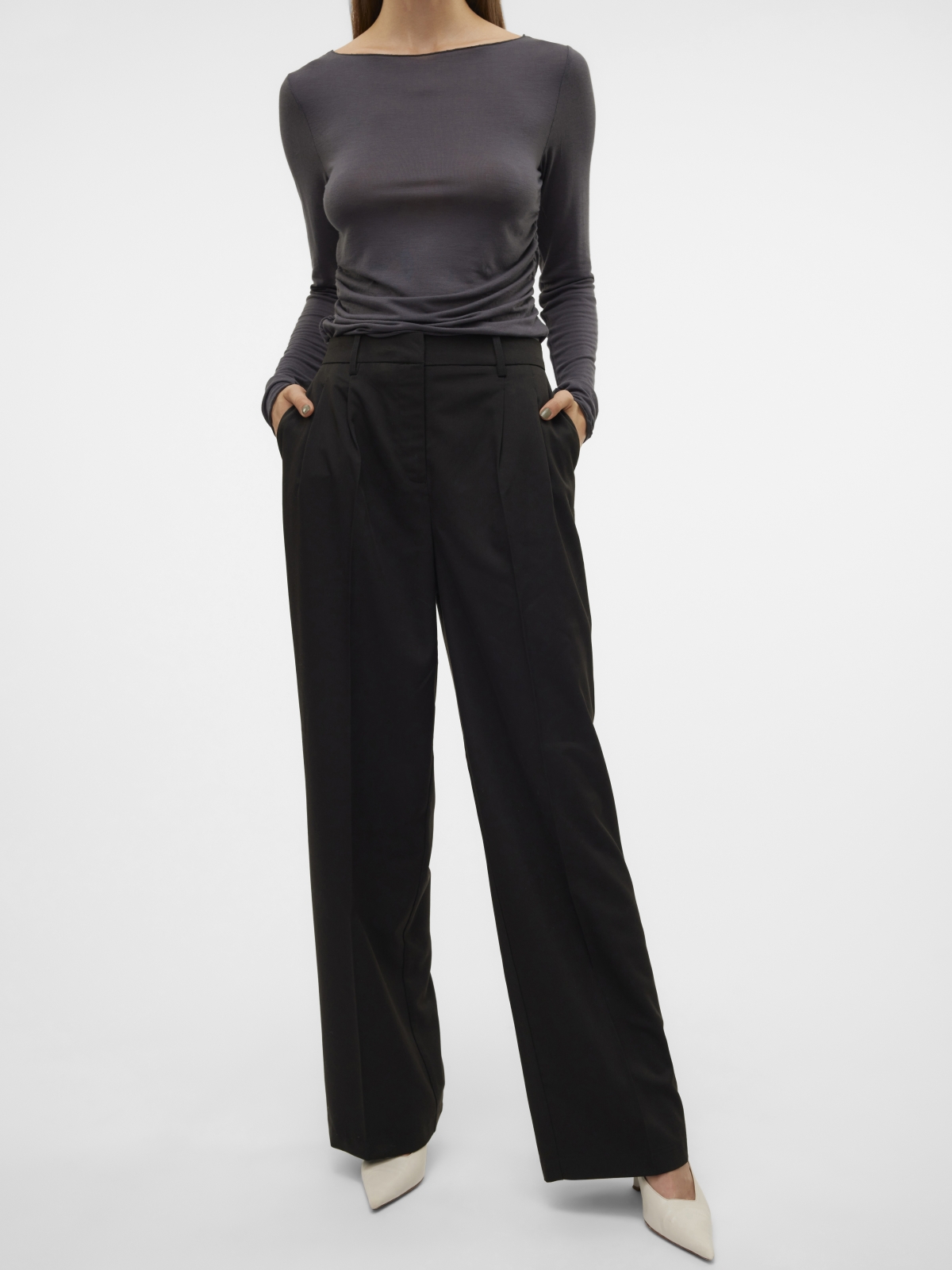 Παντελόνι υφασμάτινο wide leg Vero Moda 10320919 - Μαύρο φωτογραφία