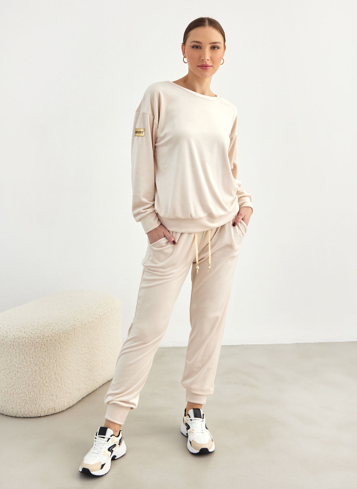 New Collection Σετ φόρμες βελουτέ με κορδέλα στη μέση - Μπεζ