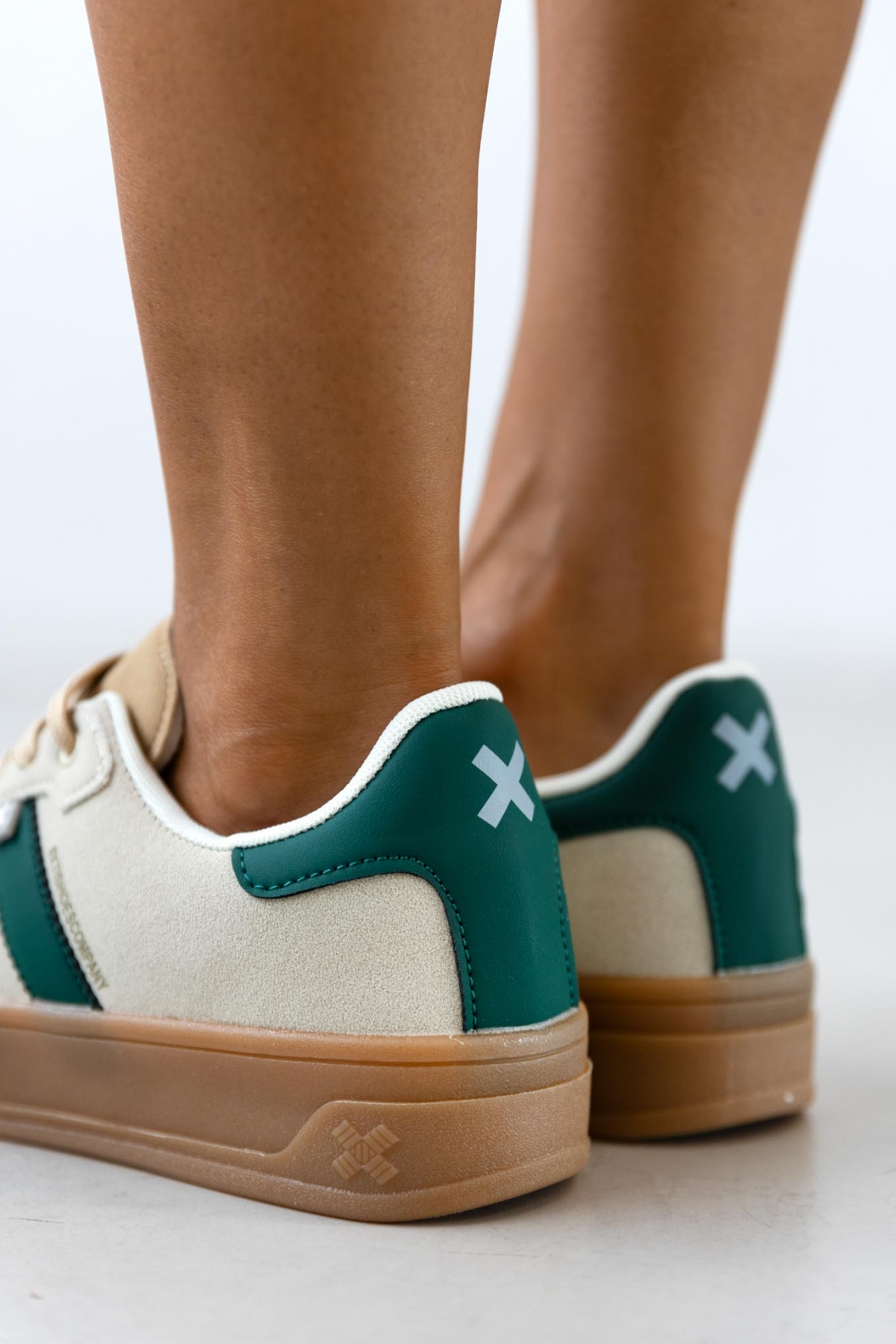 Sneakers με ρίγες Xti 143483 - Multi φωτογραφία