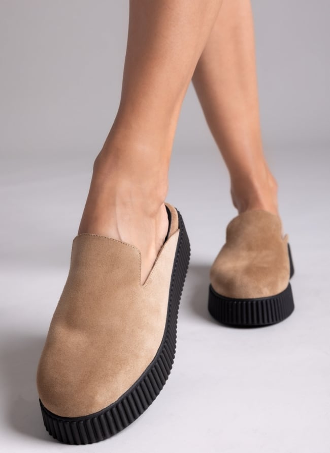 Clogs καστόρινα flatforms Iris  - Τάουπε