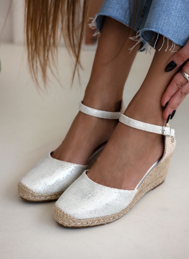 Εσπαντρίγιες platform με glitter ύφασμα Xti 141414 - Ασημί