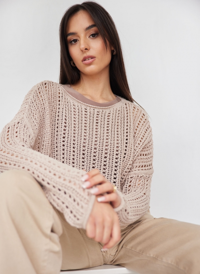Crop top με ανοιχτή λαιμόκοψη - Μπεζ