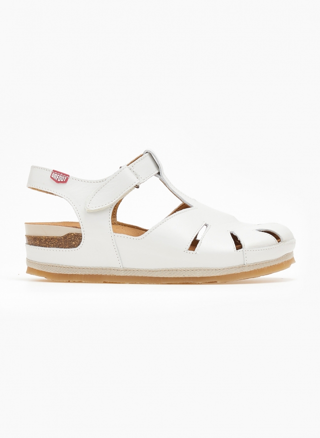 Σανδάλια ανατομικά δερμάτινα On Foot - Λευκό