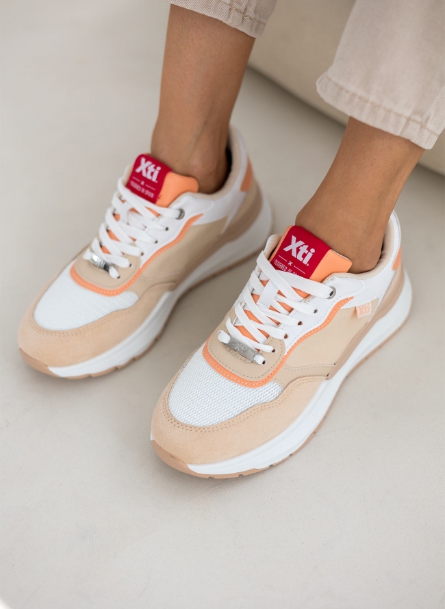 Sneakers με συνδυασμό υλικών Xti 141369 - Μπεζ