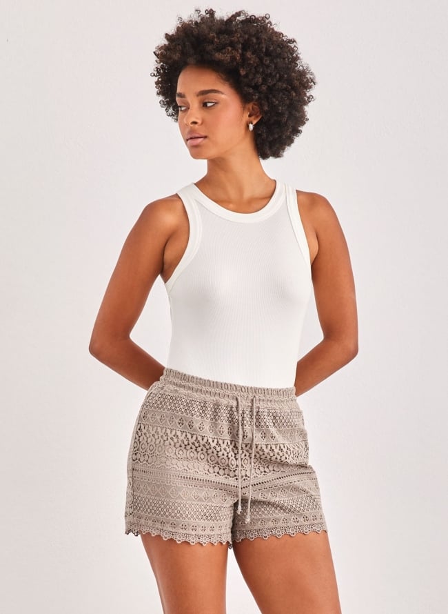 Σορτσάκι με δαντέλα Vero Moda 10190155 - Τάουπε