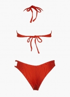 Bikini set με ανάγλυφο pattern