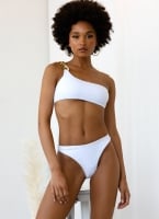 Bikini Set με έναν ώμο και αλυσίδα