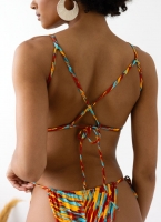 Bikini Set τριγωνάκι με μεταλλικά στοιχεία