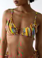 Bikini Set τριγωνάκι με μεταλλικά στοιχεία