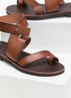 Σανδάλια δερμάτινα με ιδιαίτερο κούμπωμα Iris Sandals