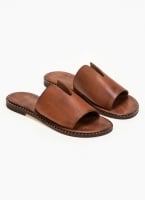 Σανδάλια δερμάτινα με άνοιγμα στη φάσα Iris Sandals