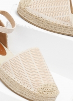 Εσπαντρίγιες suede με ανάγλυφο pattern