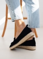 Εσπαντρίγιες suede με μεταλλικά charms
