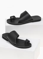 Σανδάλια δερμάτινα με pattern ψάθα estil