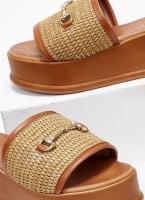 Flatforms δερμάτινα με ψάθινη φάσα Estil