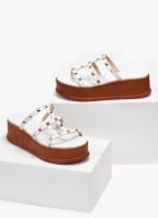Flatforms δερμάτινα με τρουκς estil