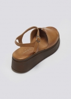 Flatforms δερμάτινα σανδάλια TFP
