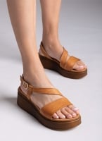 Flatforms δερμάτινα σανδάλια TFP