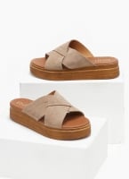 Σανδάλια flatforms καστόρινα estil