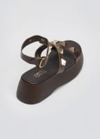 Flatforms σανδάλια δερμάτινα με τρουκς Estil