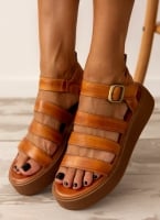 Flatforms σανδάλια με μπαρέτα TFP