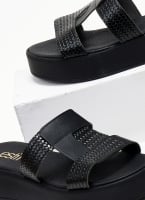 Flatforms σανδάλια με pattern ψάθα Estil